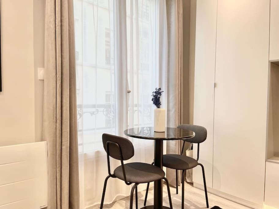 Apartment Charming Marais, Republique, Bastille